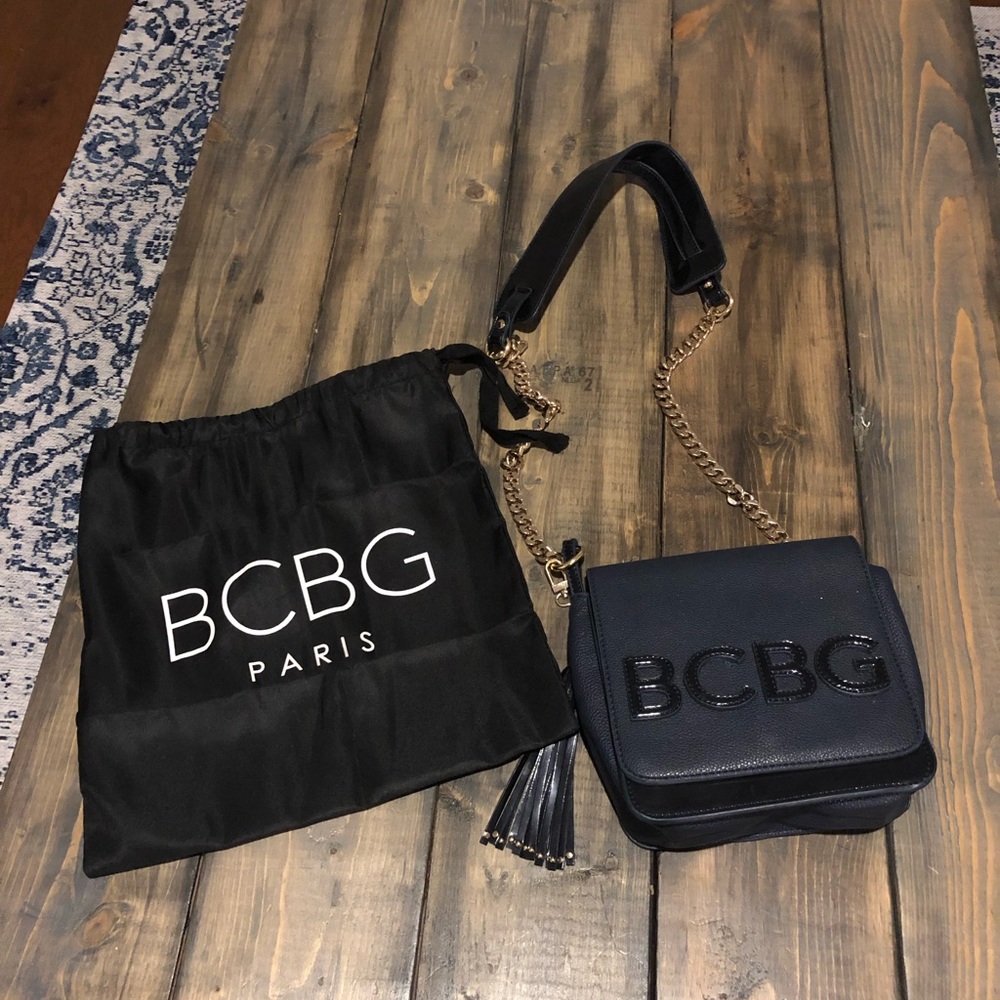 🌟 Navy blue BCBG purse! 🌟